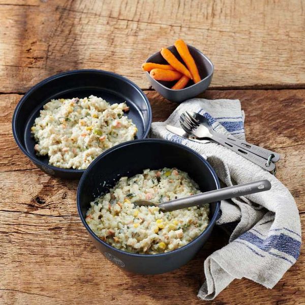 Trek'n eat Chicken with creamy vegetables and rice - Jemné kura s krémovou zeleninou a ryžou 240g